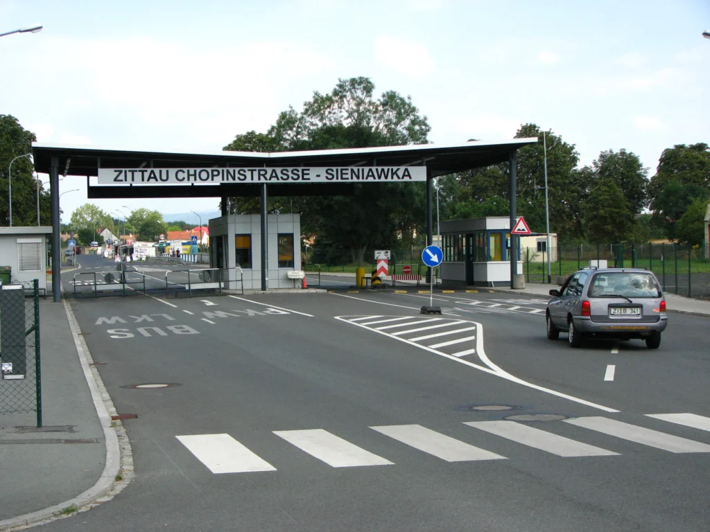 Przejście_graniczne_Sienawka-Zittau_2007-08